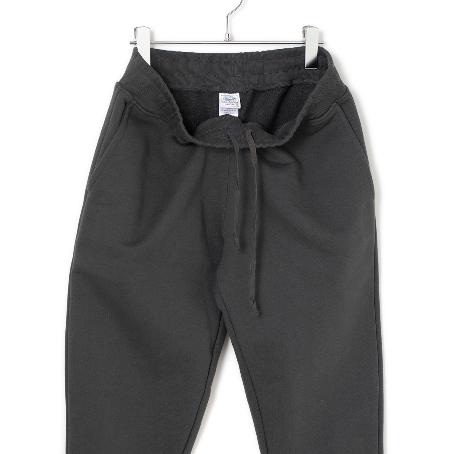 GAL_FOL0257N_LALA-s-04.jpg?v=