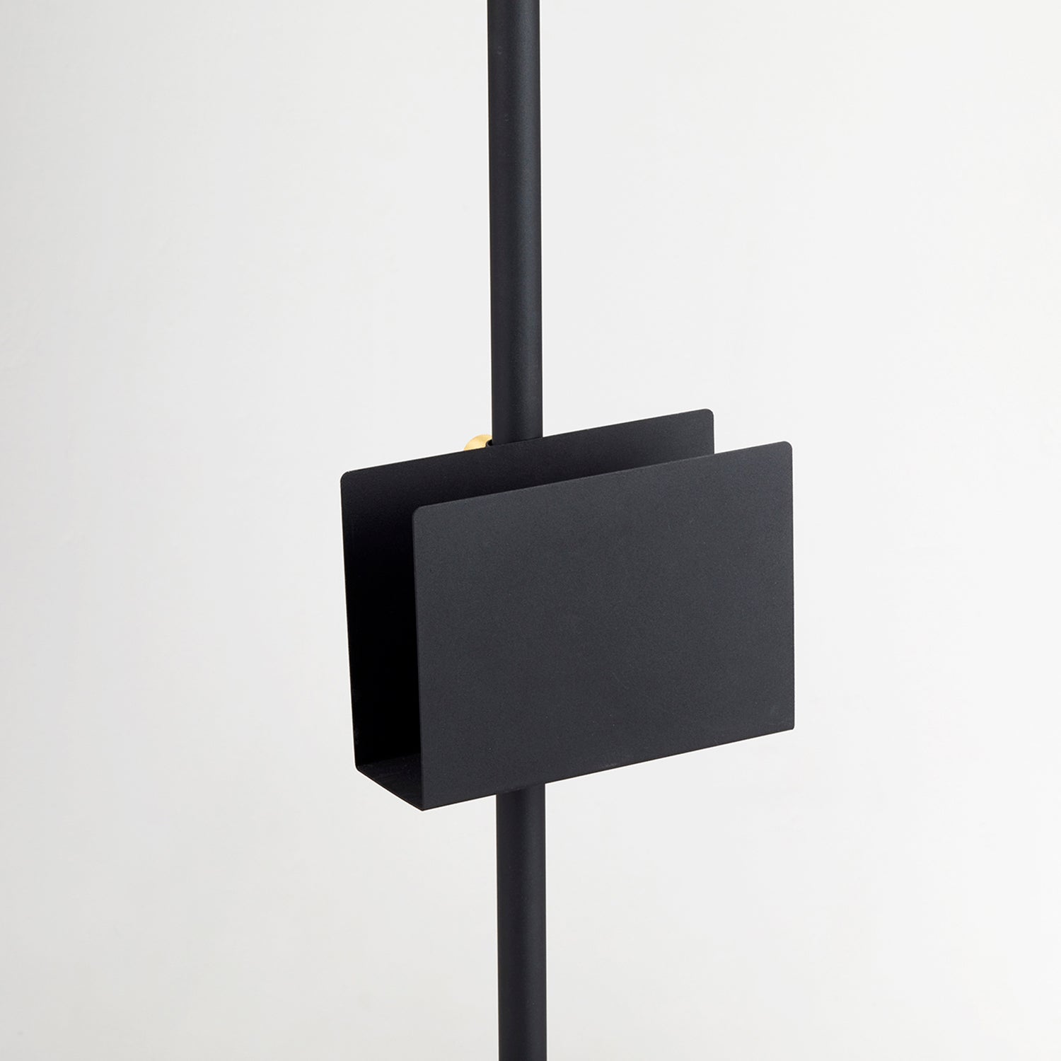 DRAW A LINE （ドローアライン）ポール&ブックスタンド DRAW A LINE ドローアライン ブックスタンド 家具の製造・販売 友安製作所