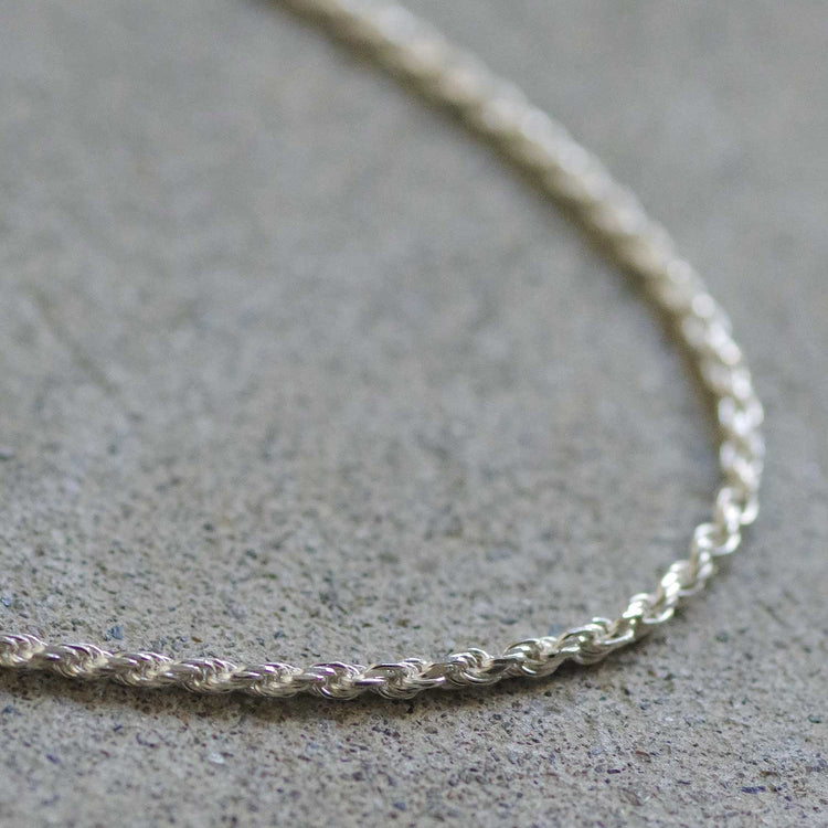 Taaii | ターイ　SILVER ROPE CHAIN NECKLACE